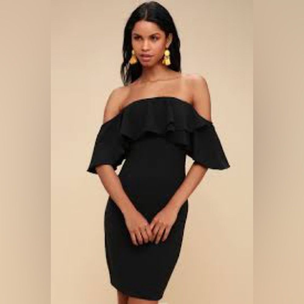Lulus | Off The Shoulder Ruffle Dress | Size Medium